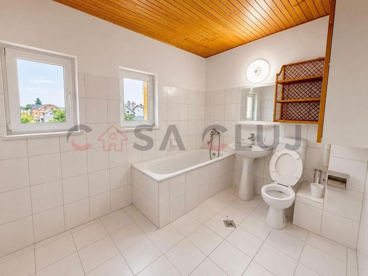 Duplex cu 5 camere cu Canalizare în Gheorgheni