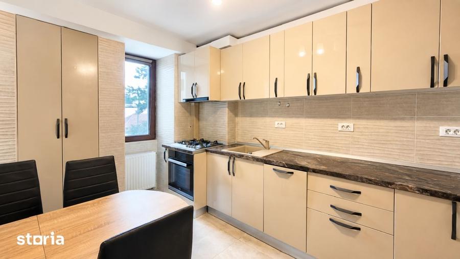 Apartament cu 3 camere, mobilat în 13 Decembrie