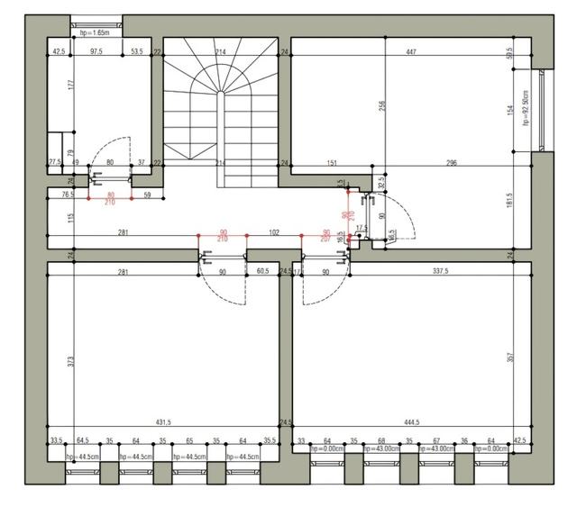 Casă individuală cu 4 camere cu Teren 260 Mp în Central