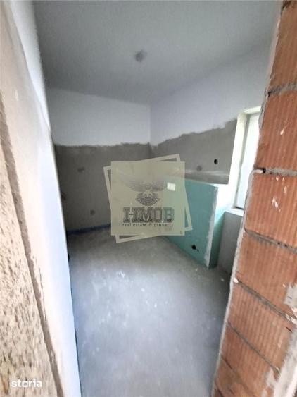 Casă cu 4 camere cu Teren 335 Mp în Turnișor