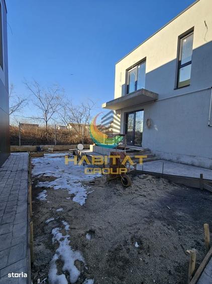 Casă cu 3 camere cu Teren 200 Mp în Central