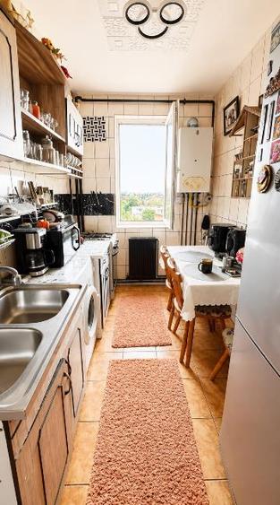 Apartament cu 2 camere semidecomandat în Astra