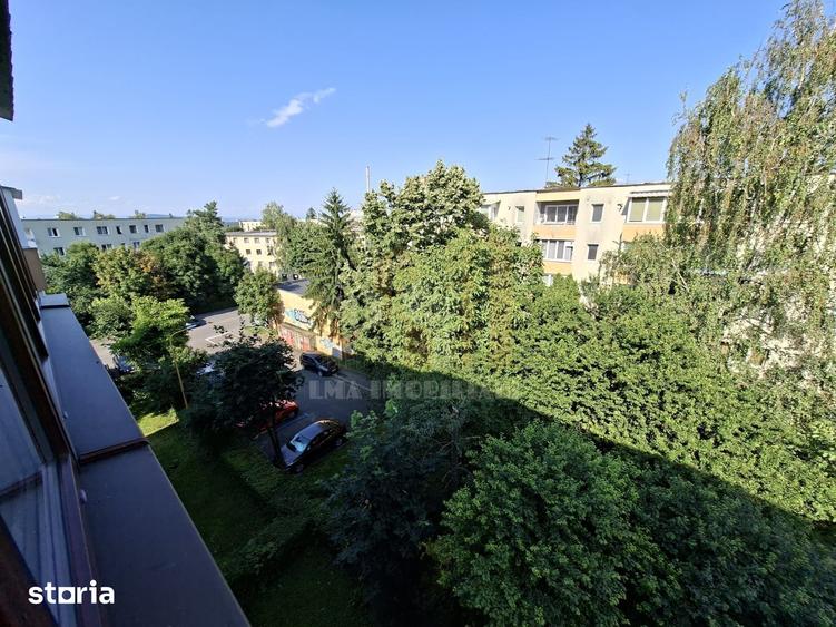 Apartament cu 2 camere semidecomandat în Florilor