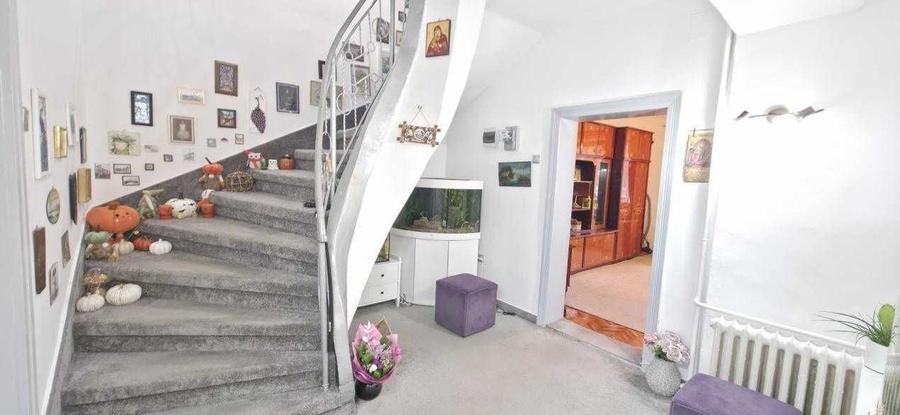 Casă cu 4 camere în Dosu Bricii