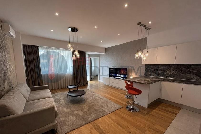 Apartament cu 2 camere semidecomandat, mobilat în Șoseaua Nordului