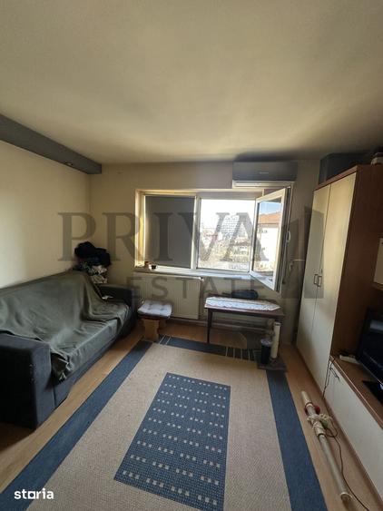 Apartament cu 4 camere, mobilat în Mehala