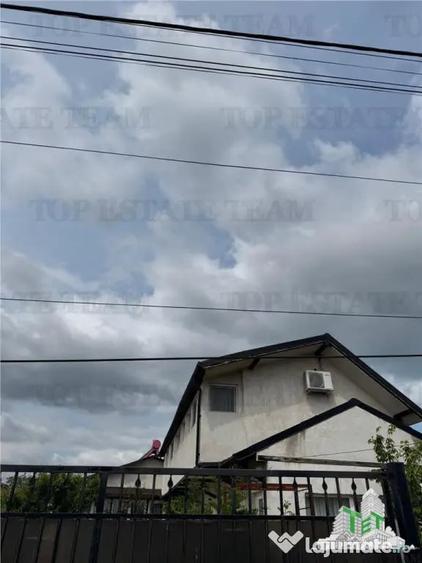 Casă cu 13 camere cu Teren 850 Mp în 23 August