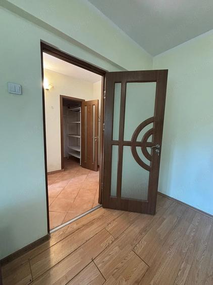 Apartament cu 2 camere semidecomandat în Ultracentral