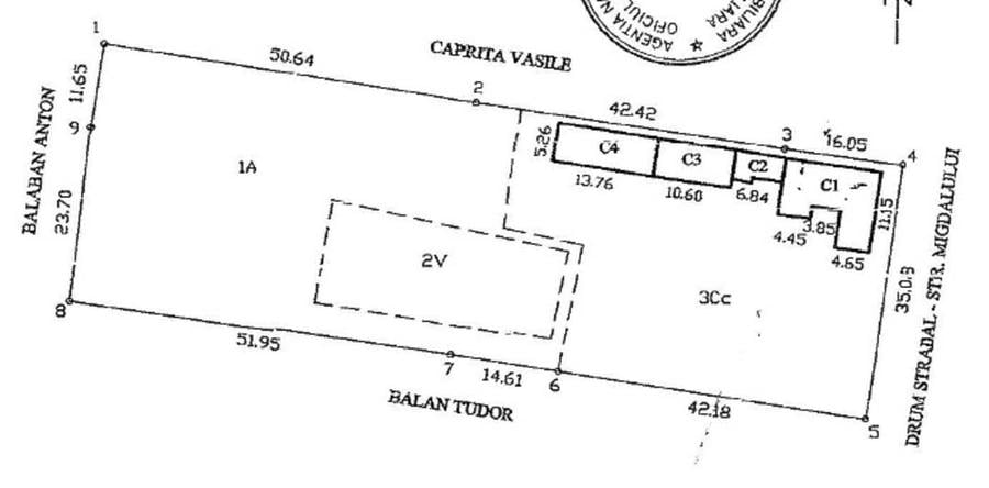 Casă cu 3 camere în Valea Cânepii