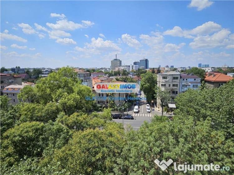 Apartament cu 3 camere semidecomandat în Dorobanți