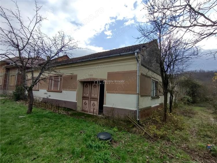 Casă cu Teren 40 Mp în Bogodinț