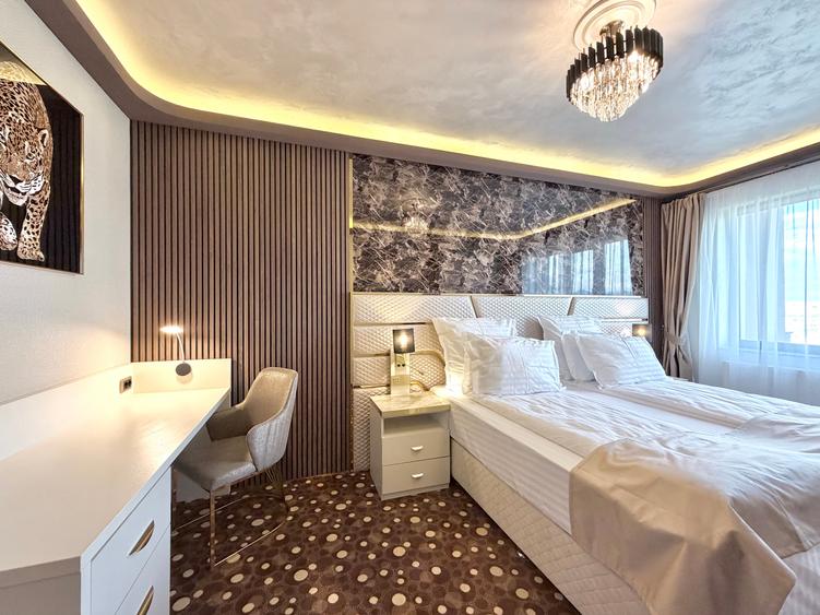 Apartament cu 4 camere în Tractorul
