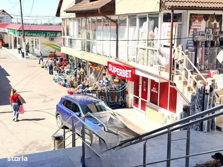 Spațiu comercial, de 32 mp, în Central
