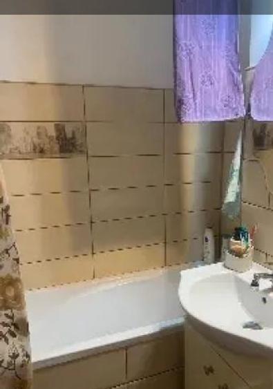 Apartament cu 2 camere decomandat în Anda