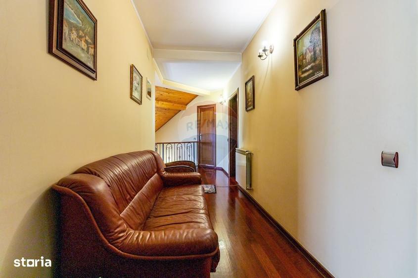 Casă cu 4 camere în Nord
