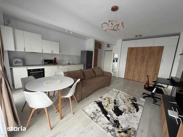 Apartament cu 2 camere decomandat în Xenia