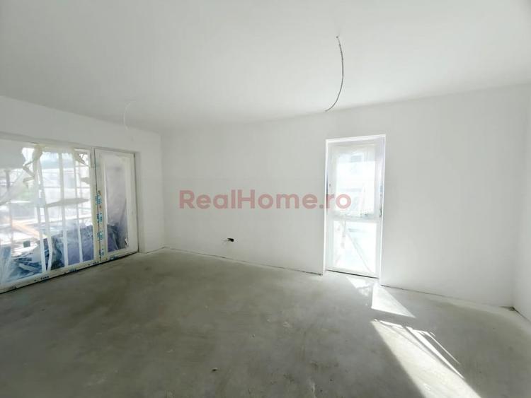 Apartament cu 3 camere decomandat în 1 Decembrie 1918