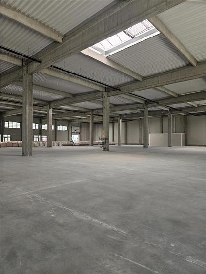 Spațiu industrial, de 1,140 mp, în Nord