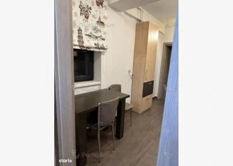 Garsonieră decomandată în Calea Călărașilor