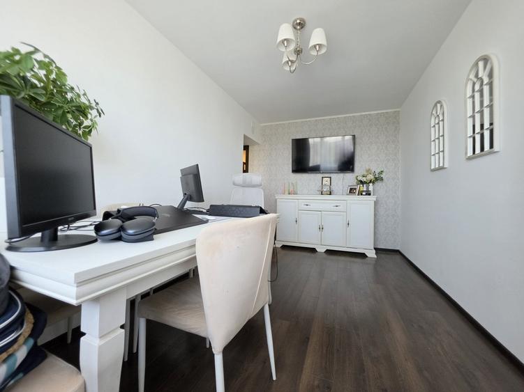Apartament cu 4 camere în Giurgiului