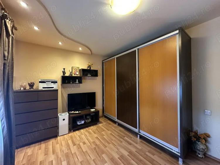 Casă cu 3 camere cu Teren 484 Mp în Paltiniș