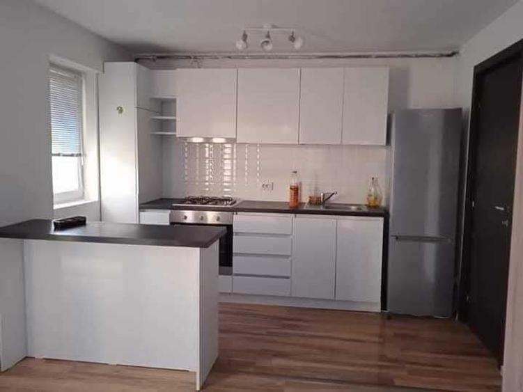 Apartament cu 2 camere decomandat în Exterior Vest