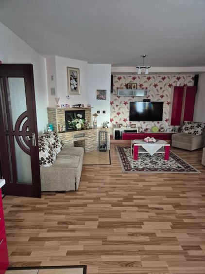Casă cu 4 camere în Sfântu Ilie