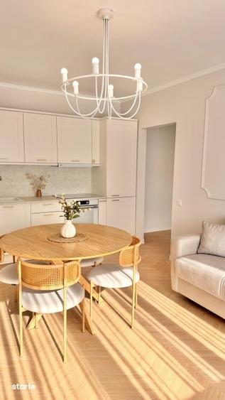 Apartament cu 3 camere semidecomandat în Florești