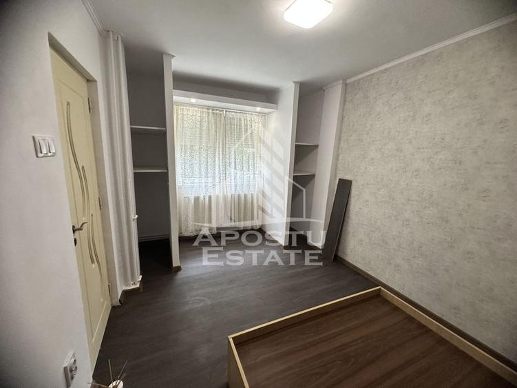 Apartament cu 2 camere semidecomandat, mobilat în Girocului