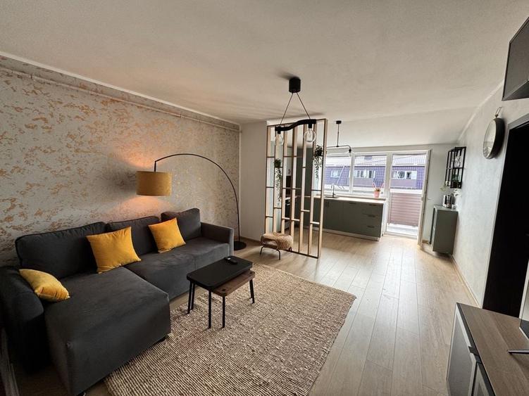 Apartament cu 2 camere semidecomandat în Sânpetru