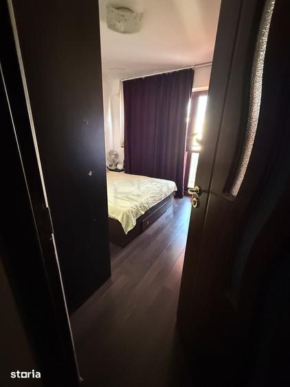 Apartament cu 3 camere decomandat în Drumul Taberei