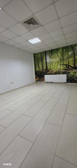 Birouri de inchiriat zona Far In cladirea cu Bardi Auto etaj 1 - 4