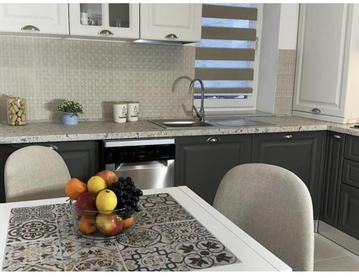 Apartament cu 2 camere decomandat în Bartolomeu