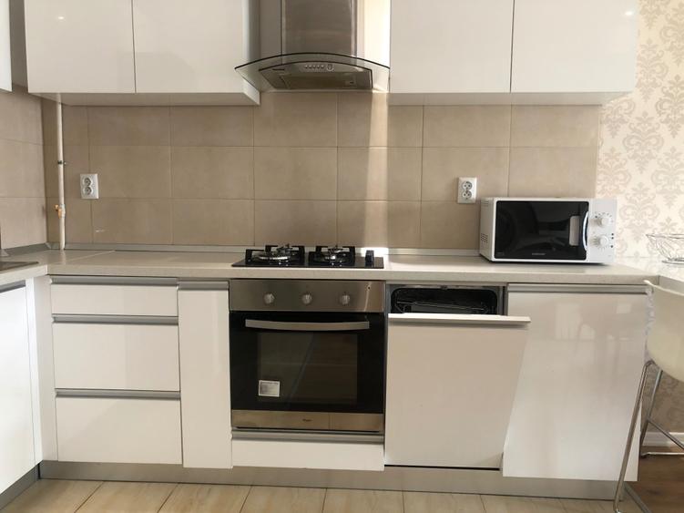 Apartament cu 2 camere decomandat în Ștefăneștii de Jos