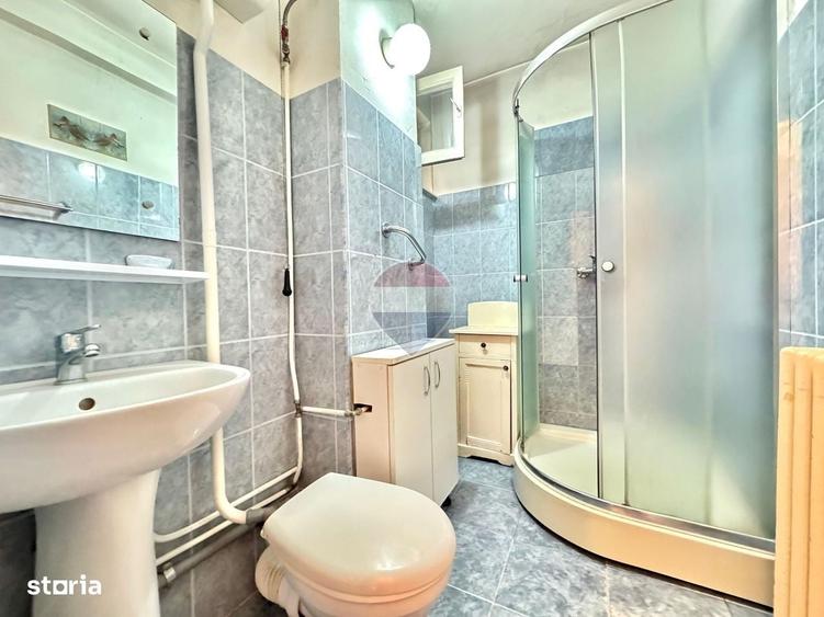 Apartament cu 2 camere decomandat în Central