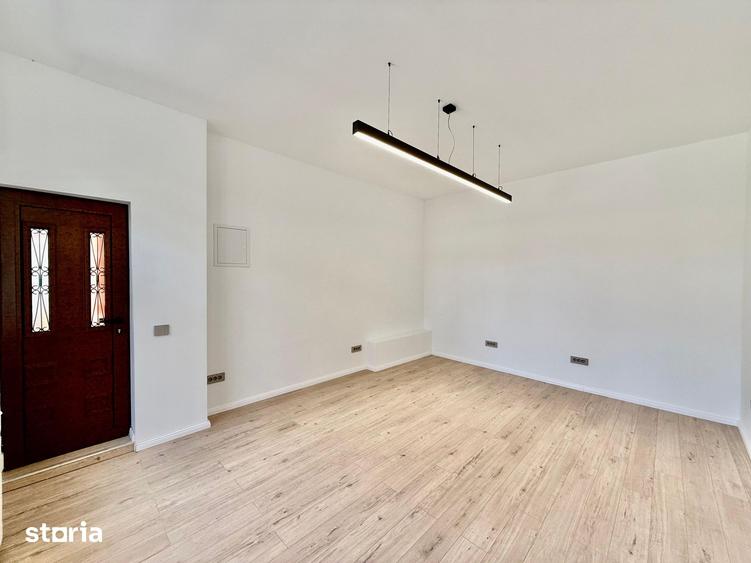 Spațiu comercial, de 43 mp, în Piața Unirii