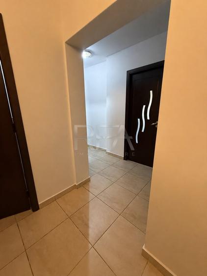 Apartament cu 3 camere decomandat, mobilat în Drumul Taberei