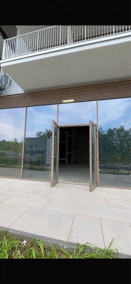 Spațiu comercial, de 72 mp, în Nord