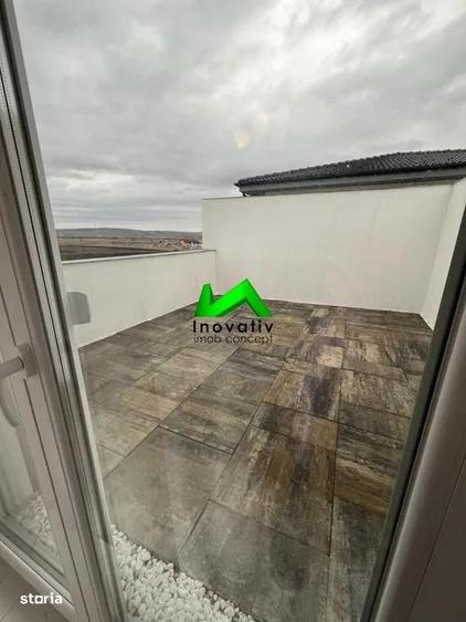 Apartament cu 2 camere decomandat în Central — fotografia 1
