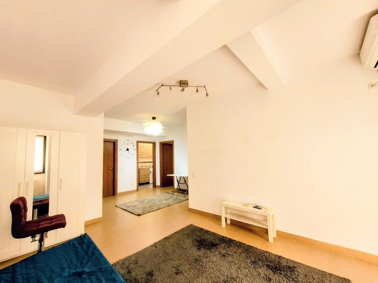 Apartament cu 2 camere semidecomandat în Titan