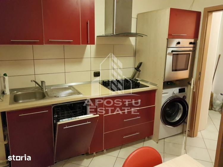Apartament cu 3 camere în Ghiroda