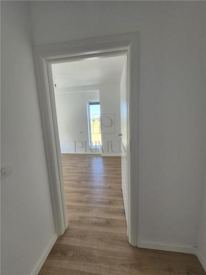 Duplex cu 5 camere cu Canalizare în Moșnița Nouă