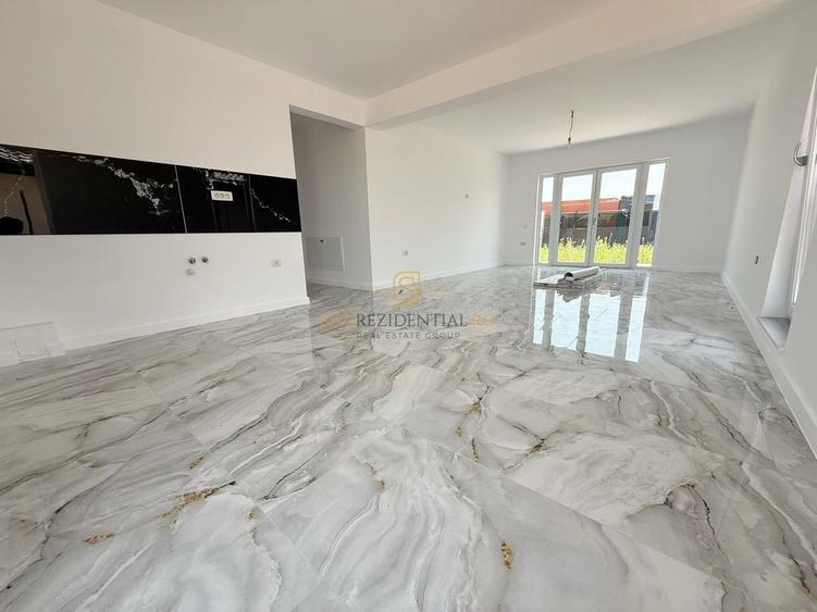 Casă individuală cu 3 camere cu Canalizare în Vidra
