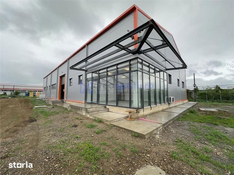 Spațiu comercial, de 583 mp, în Lețcani
