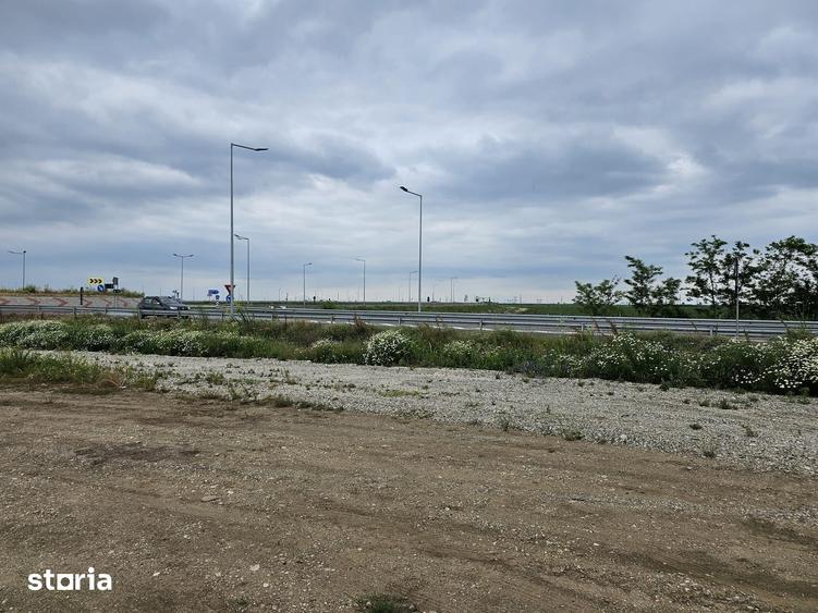 Teren de 14832 mp, în Central
