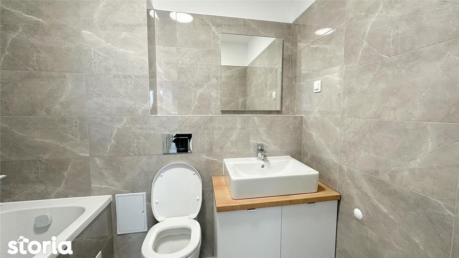 Apartament cu 3 camere decomandat, mobilat în Tractorul