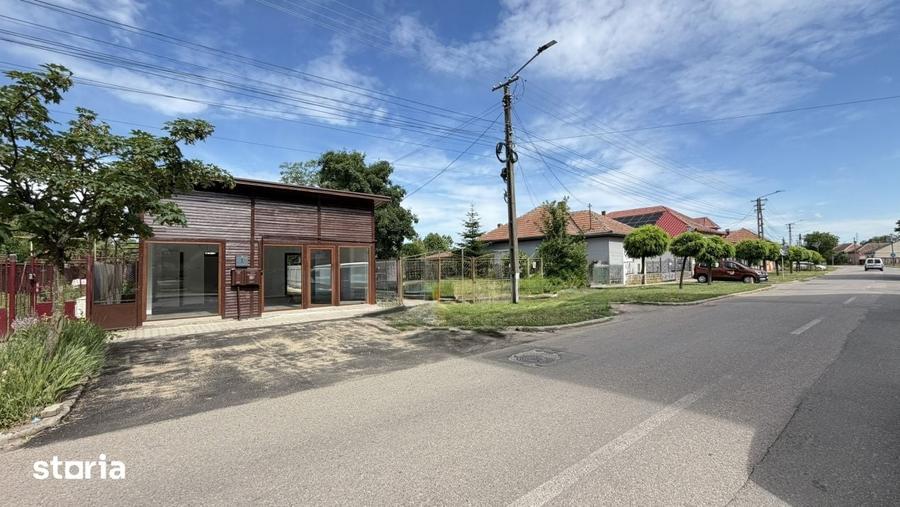 Spațiu comercial, de 36 mp, în Central