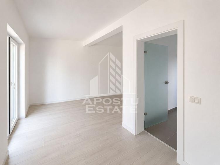 Duplex cu 4 camere cu Canalizare în Chișoda