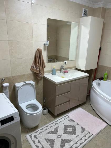 Apartament cu 3 camere decomandat în Militari