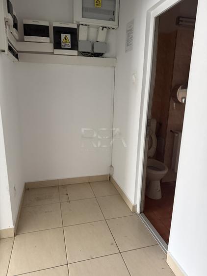 Spațiu comercial, de 150 mp, în P-ța Leul